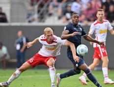 IM体育在线注册-包含柏林赫塔主场不敌对手，遭遇失利的词条