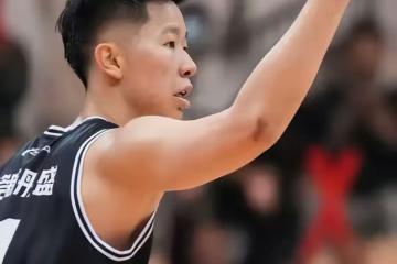 IM体育下载-关于球星个人表现出色，带领球队一路高歌猛进的信息