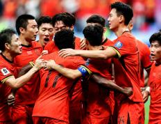 IM体育官方网站-亚洲足球盛事上，中国队斩获佳绩