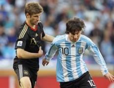 IM体育官方网站-英格兰鏖战阿根廷，穆勒带队取胜