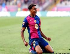 IM体育在线注册-包含西班牙轻取拜仁，奥亚尔萨瓦尔刷新纪录的词条