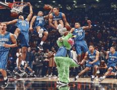 IM体育数据分析平台-横扫与纪录之夜，中国队完胜波兰，张本智和书写新篇