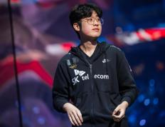 IM体育注册链接-RNG爆冷DRX，Zeus送出助攻的简单介绍