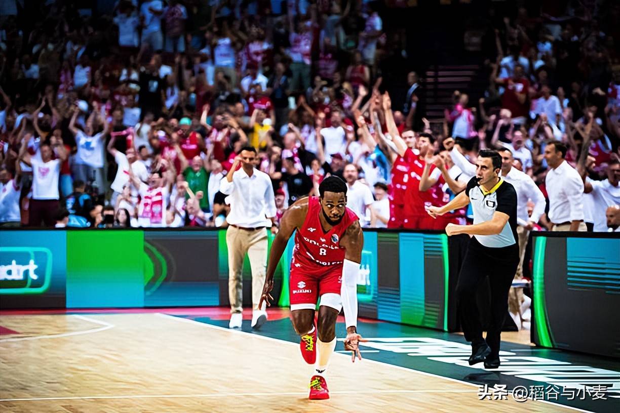 IM体育数据分析平台-波兰男篮轻取美国男篮,戈贝尔高光表现的简单介绍