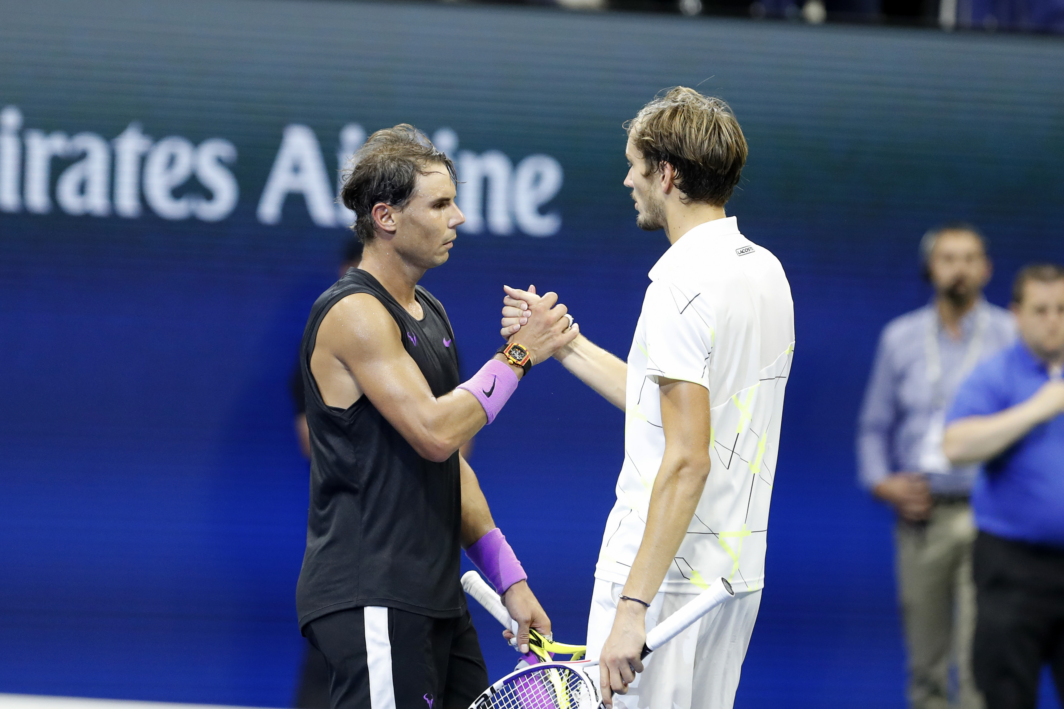 IM体育赛事直播入口-意大利网球队鏖战澳大利亚网球队，梅德韦杰夫制霸全场的简单介绍