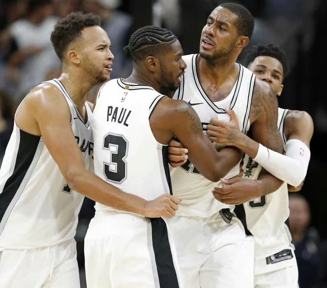 IM体育网页版登录入口-包含马刺血洗菲律宾男篮，汉密尔顿送出助攻的词条