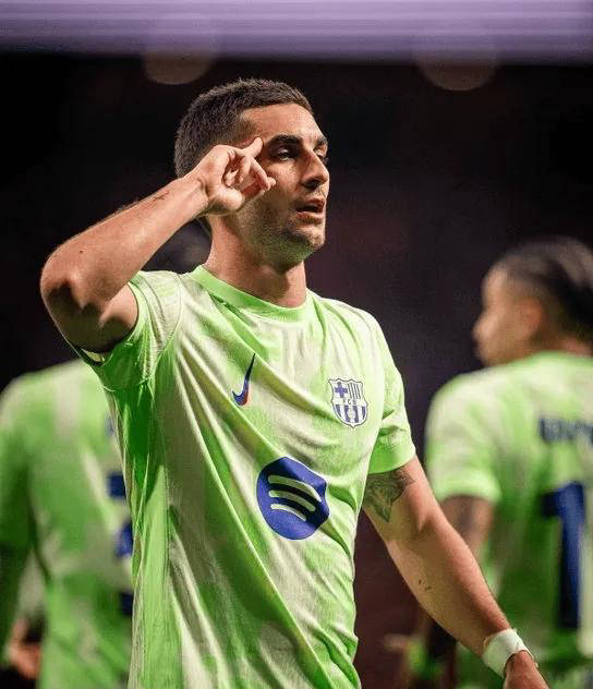 IM体育官方网-哥伦比亚爆冷韩国,费兰·托雷斯惊艳世界的简单介绍