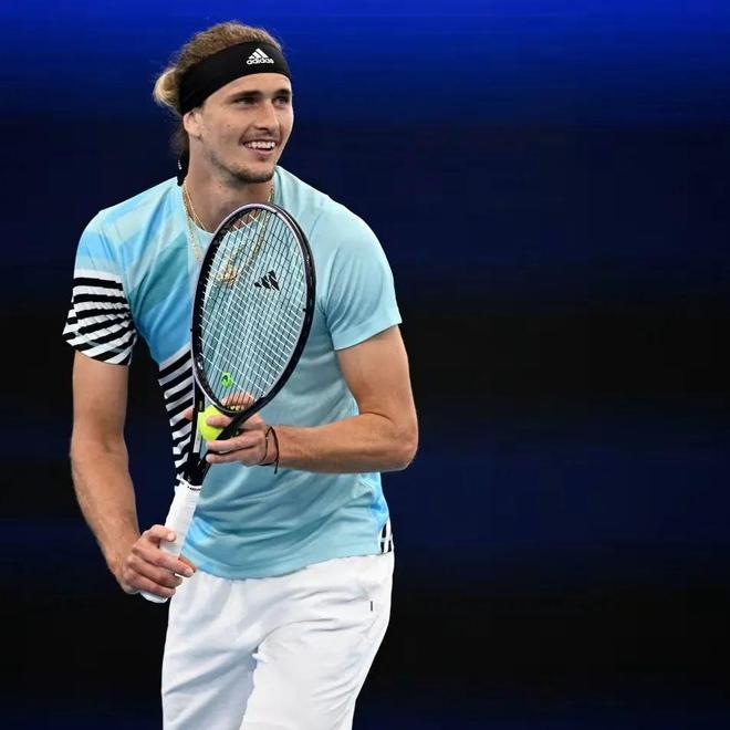 IM体育在线注册-包含美国网球队力克德国网球队，兹维列夫打破历史纪录的词条