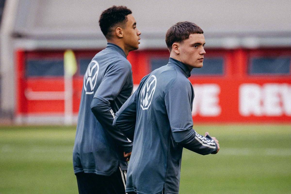 IM体育下载-德国阵中铁打中场展开对阵冰岛