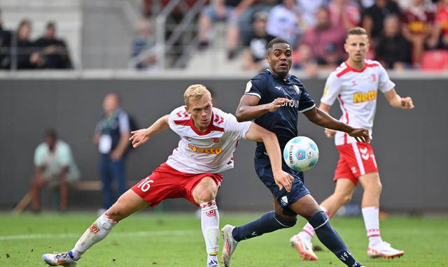 IM体育在线注册-包含柏林赫塔主场不敌对手,遭遇失利的词条