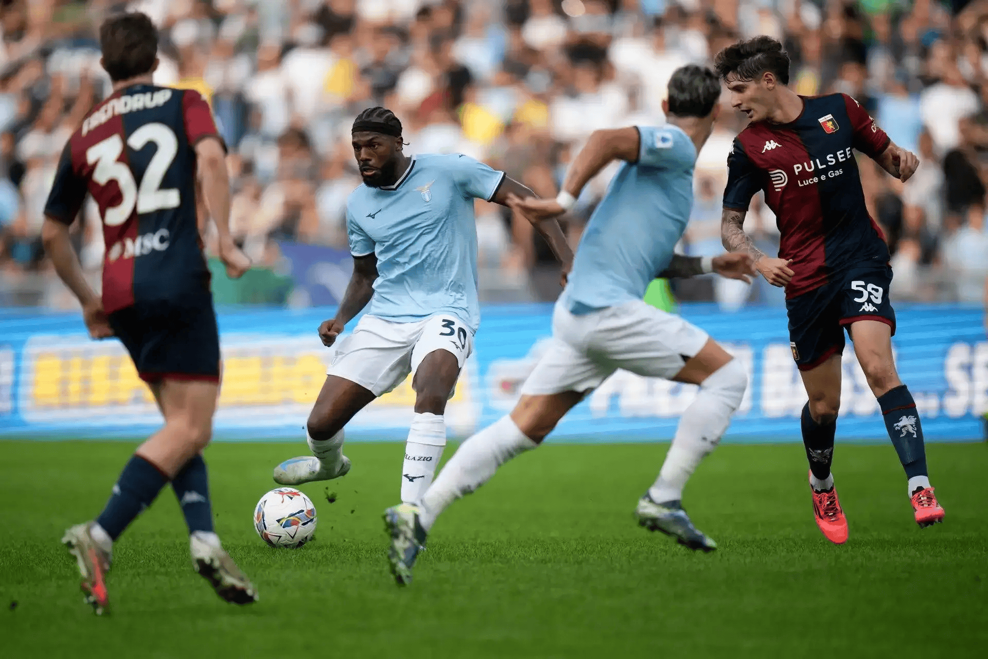 IM体育下载-帕尔马球员遭遇禁赛，影响球队后防稳固的简单介绍