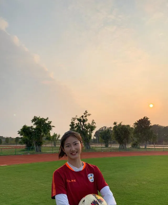 IM体育官网入口-包含亚洲足球联赛新晋冠军现身,庆功宴落幕盛况空前的词条