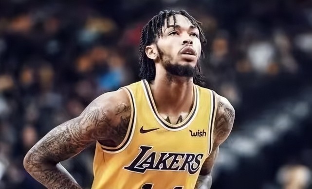 IM体育下载-热门球星抢眼发挥，获得媒体赞许的简单介绍