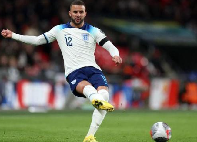 IM体育社区互动入口-包含芬兰全队备战丹麦欧洲杯预选赛，球员状态回升令人瞩目的词条