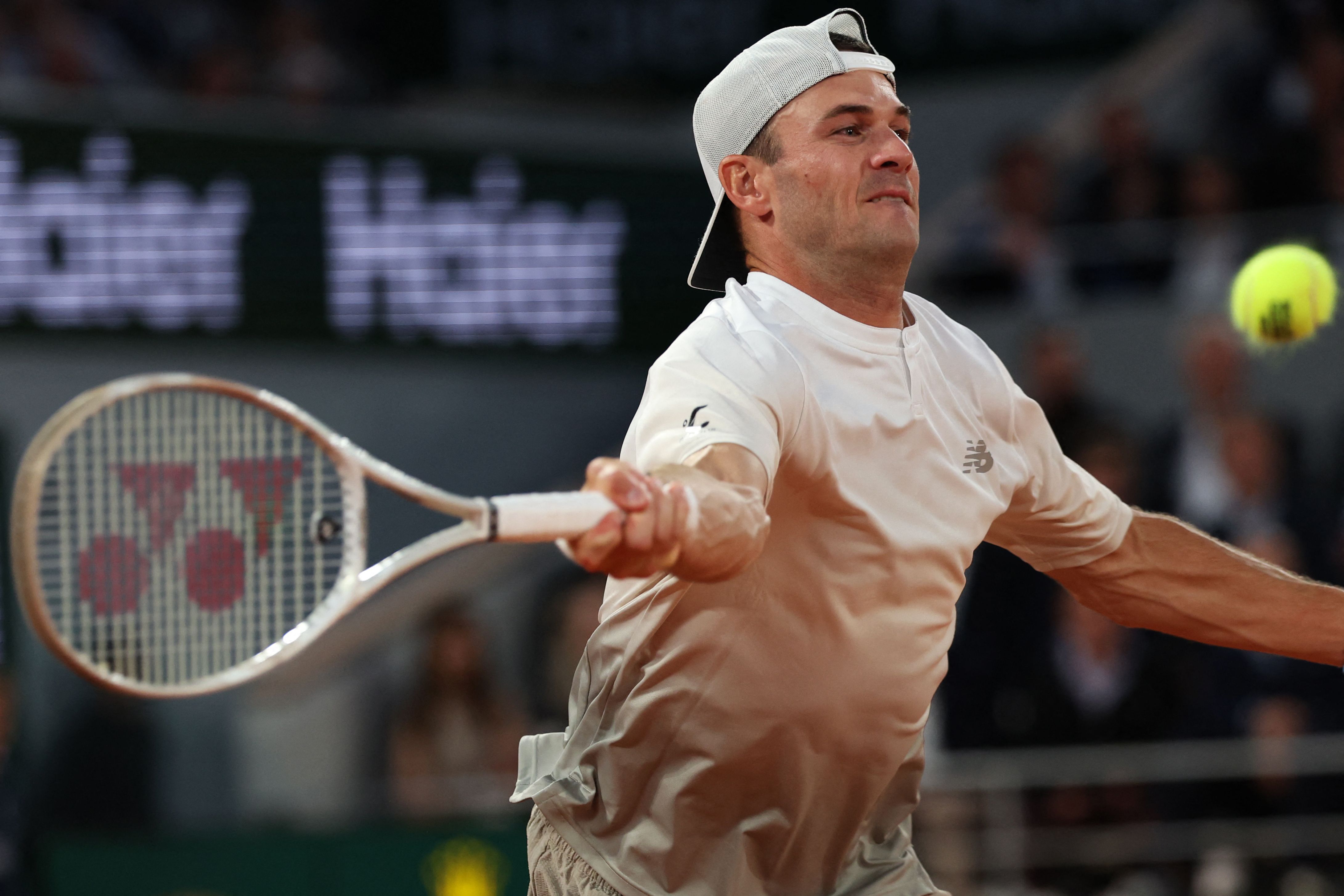 IM体育下载-西班牙网球队绝地反击世界网球队,阿尔卡拉斯制霸全场的简单介绍