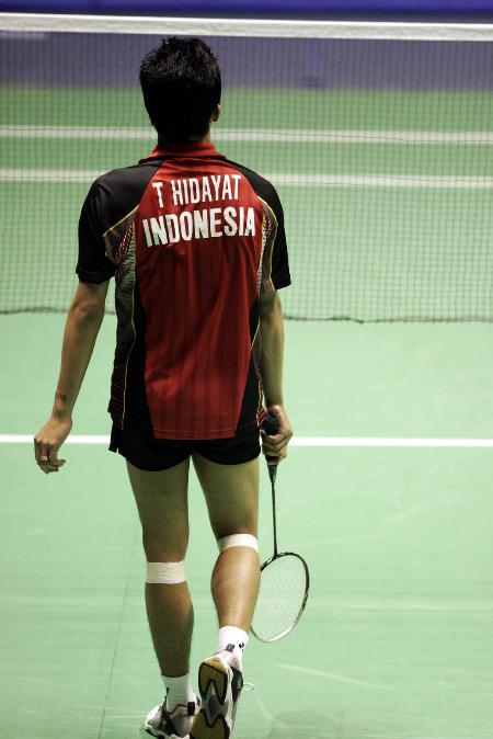 IM体育-印尼羽毛球队鏖战印度羽毛球队,陶菲克统治全场的简单介绍