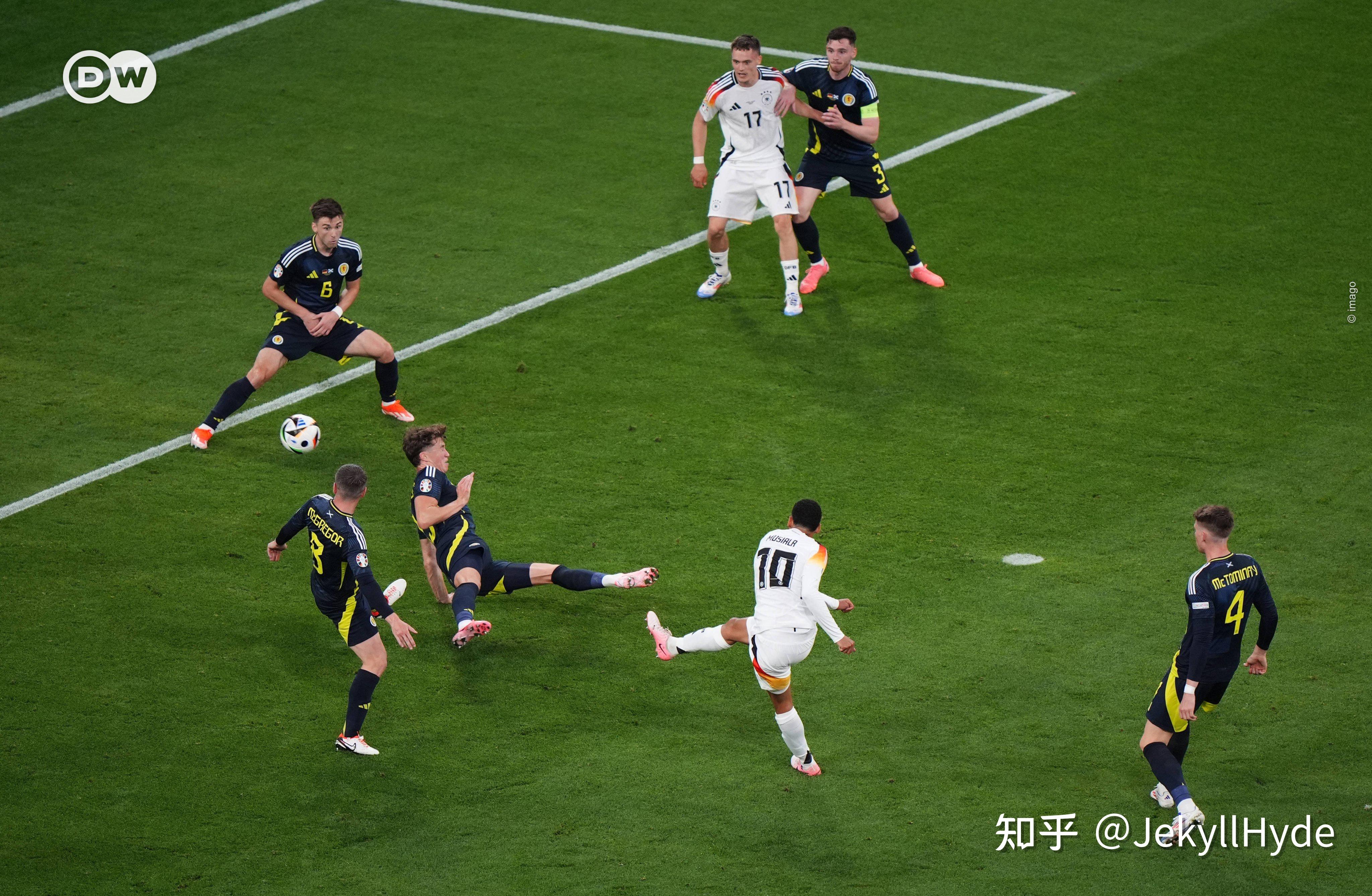 IM体育在线注册-德国队横扫法国队，波尔点燃赛场